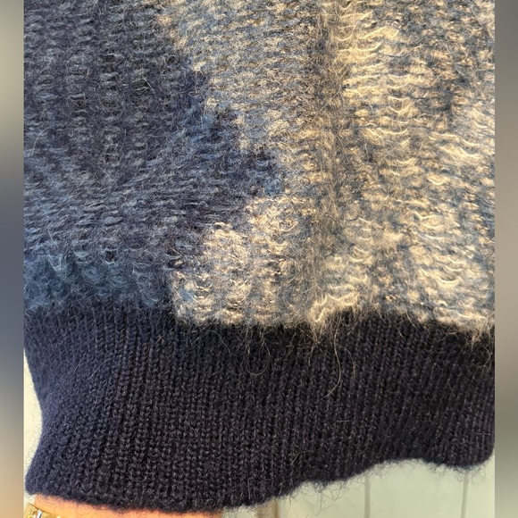 United Colors Of Benetton Mohair Blend Sweater, v-neck, Size L - Picture 3 of 7